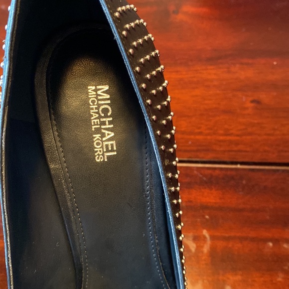Michael Kors studded Heels - Picture 2 of 7